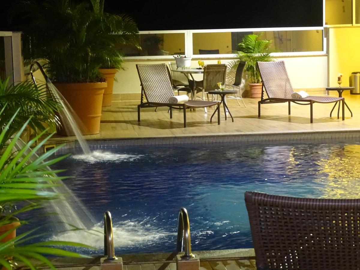 Tryp By Wyndham Manaus Hotel Exterior photo